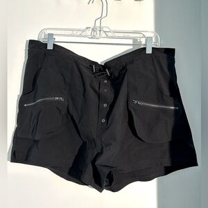 Low prices on lots of nice items. Bundle for great deal. HALARA shorts
